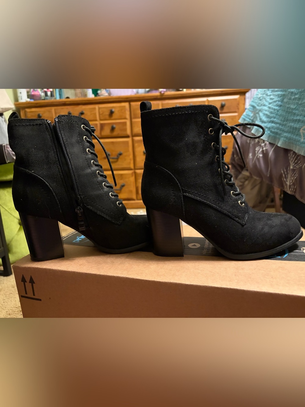 Women's Black Lace-Up Block Heel Ankle Boots